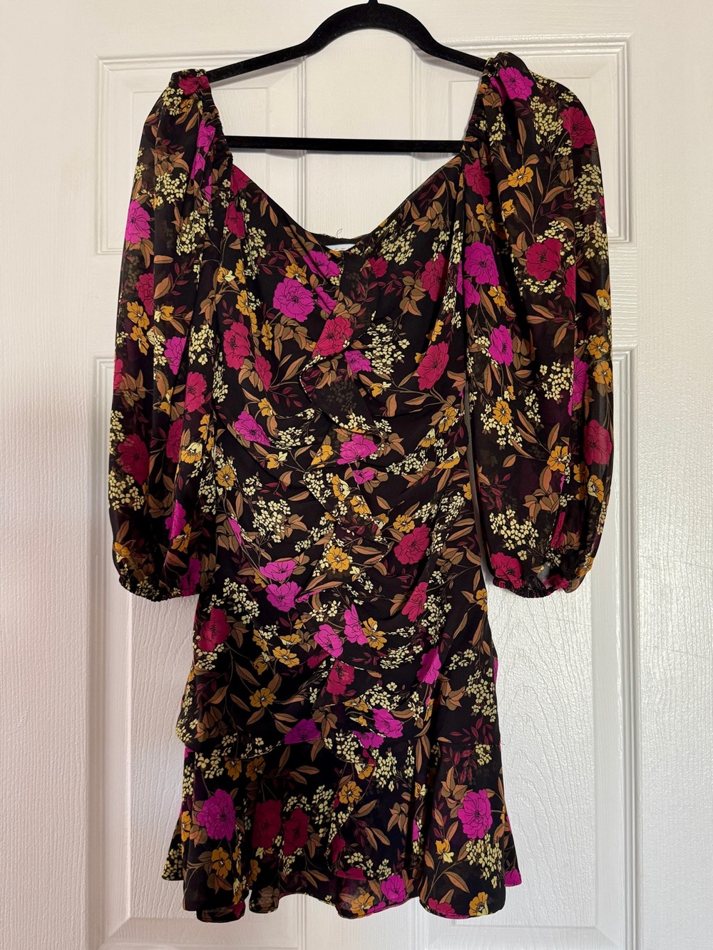 Astr Floral Puff-Sleeve Mini Dress in Black, Magenta & Mustard